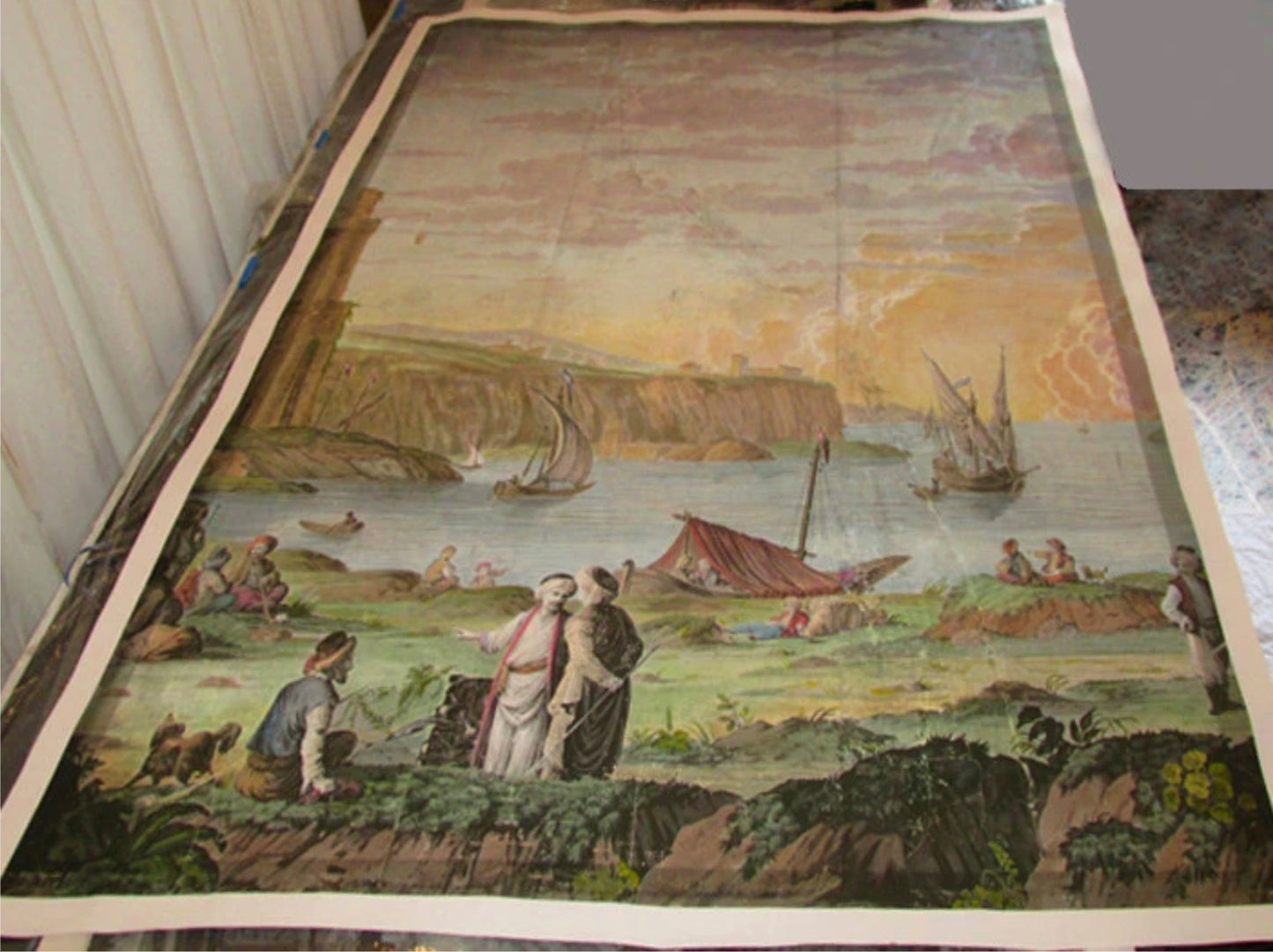 Dufour Antiquity, living room